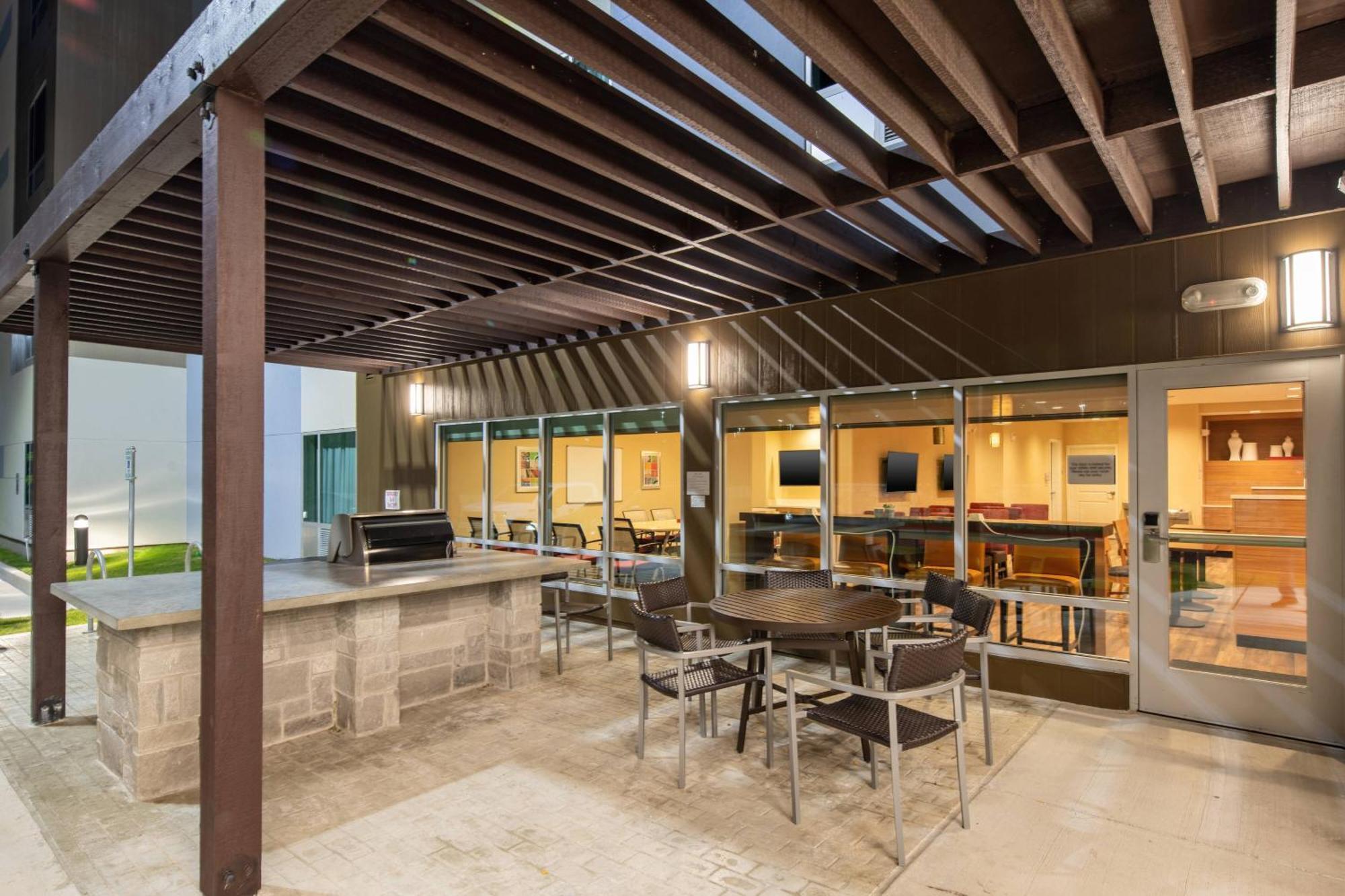 Towneplace Suites Austin South Екстериор снимка